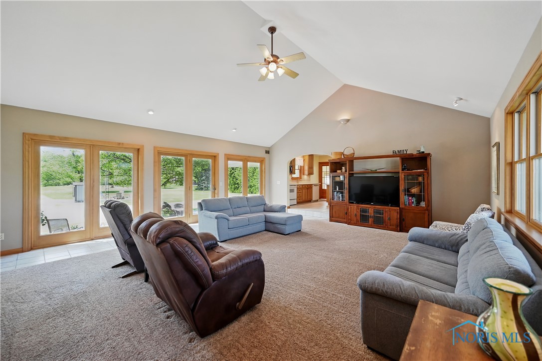13538 W Velliquette Road, Oak Harbor, Ohio image 6