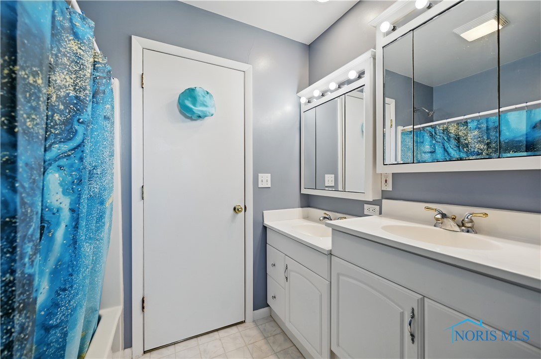 13538 W Velliquette Road, Oak Harbor, Ohio image 18