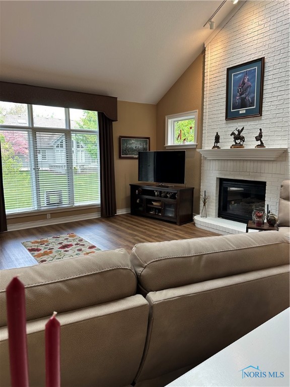 8648 Quail Hollow Court, Holland, Ohio image 7