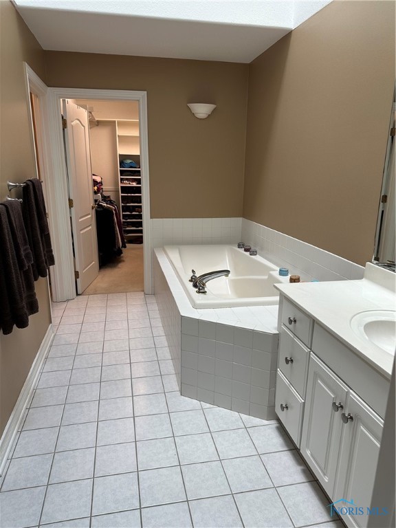 8648 Quail Hollow Court, Holland, Ohio image 19