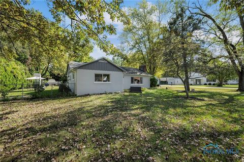 Tiny photo for 5911 Plympton Circle, Oregon, OH 43616 (MLS # 6136452)