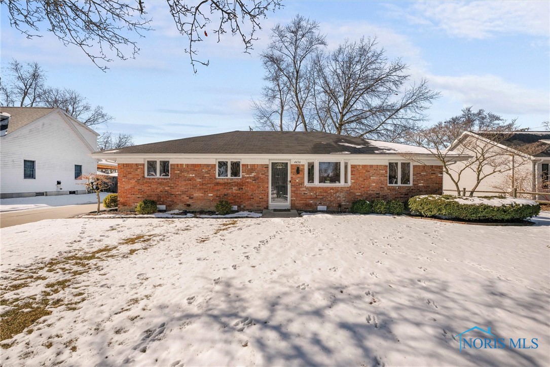 4436 Carl Drive, Maumee, Ohio image 3