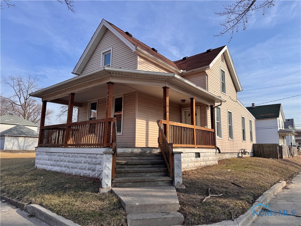 2402 Walnut Street, Toledo, Ohio image 1