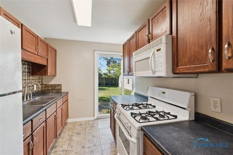 Tiny photo for 5201 Brandel Circle, Toledo, OH 43615 (MLS # 6136845)