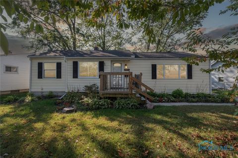 Photo of 5201 Brandel Circle, Toledo, OH 43615 (MLS # 6136845)