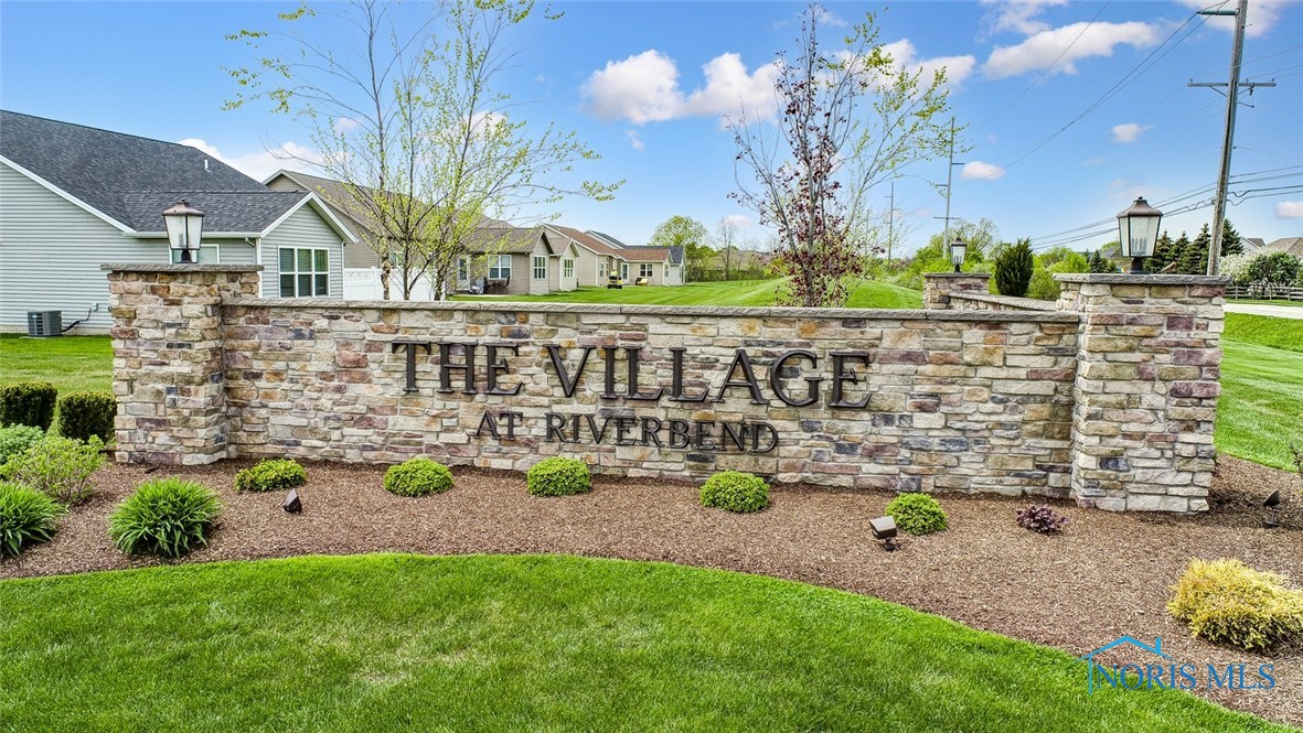15023 Stonebridge Lane, Perrysburg, Ohio image 2