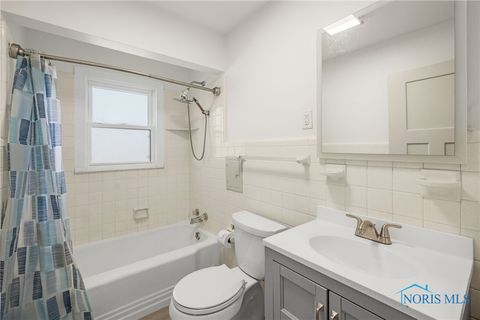 Tiny photo for 521 Loomis Drive, Perrysburg, OH 43551 (MLS # 6136106)