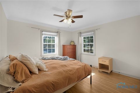 Tiny photo for 521 Loomis Drive, Perrysburg, OH 43551 (MLS # 6136106)