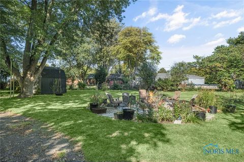 Tiny photo for 521 Loomis Drive, Perrysburg, OH 43551 (MLS # 6136106)