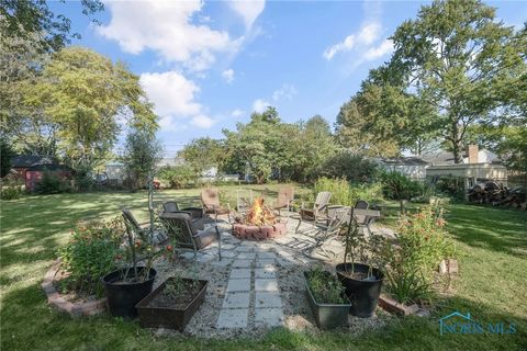 Tiny photo for 521 Loomis Drive, Perrysburg, OH 43551 (MLS # 6136106)
