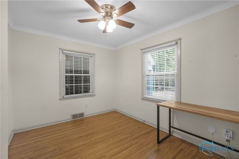 Tiny photo for 521 Loomis Drive, Perrysburg, OH 43551 (MLS # 6136106)