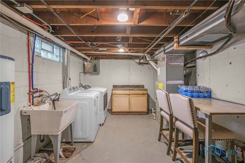 Tiny photo for 521 Loomis Drive, Perrysburg, OH 43551 (MLS # 6136106)