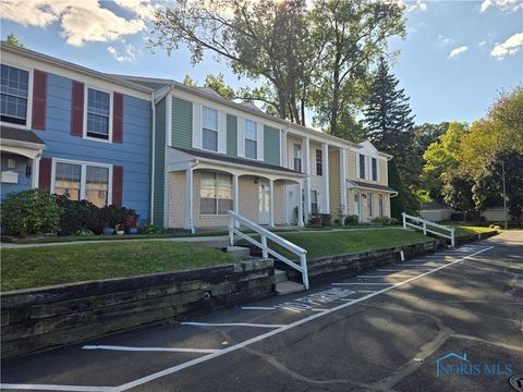 Tiny photo for 4420 Rose Garden Drive #7, Toledo, OH 43623 (MLS # 6136476)