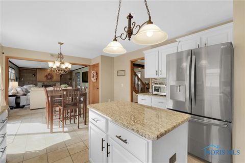 Tiny photo for 235 Blue Harbor Court, Perrysburg, OH 43551 (MLS # 6136980)
