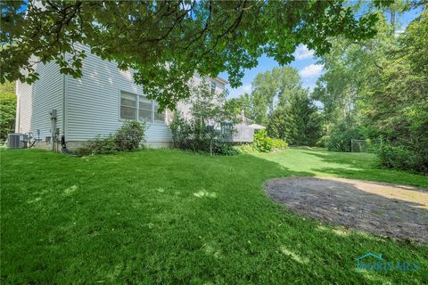 Tiny photo for 235 Blue Harbor Court, Perrysburg, OH 43551 (MLS # 6136980)