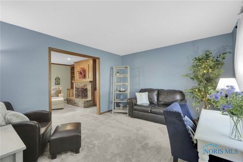 Tiny photo for 235 Blue Harbor Court, Perrysburg, OH 43551 (MLS # 6136980)