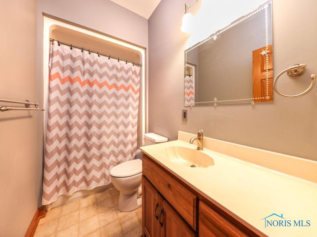 18875 County Road 12, Rawson, Ohio image 14
