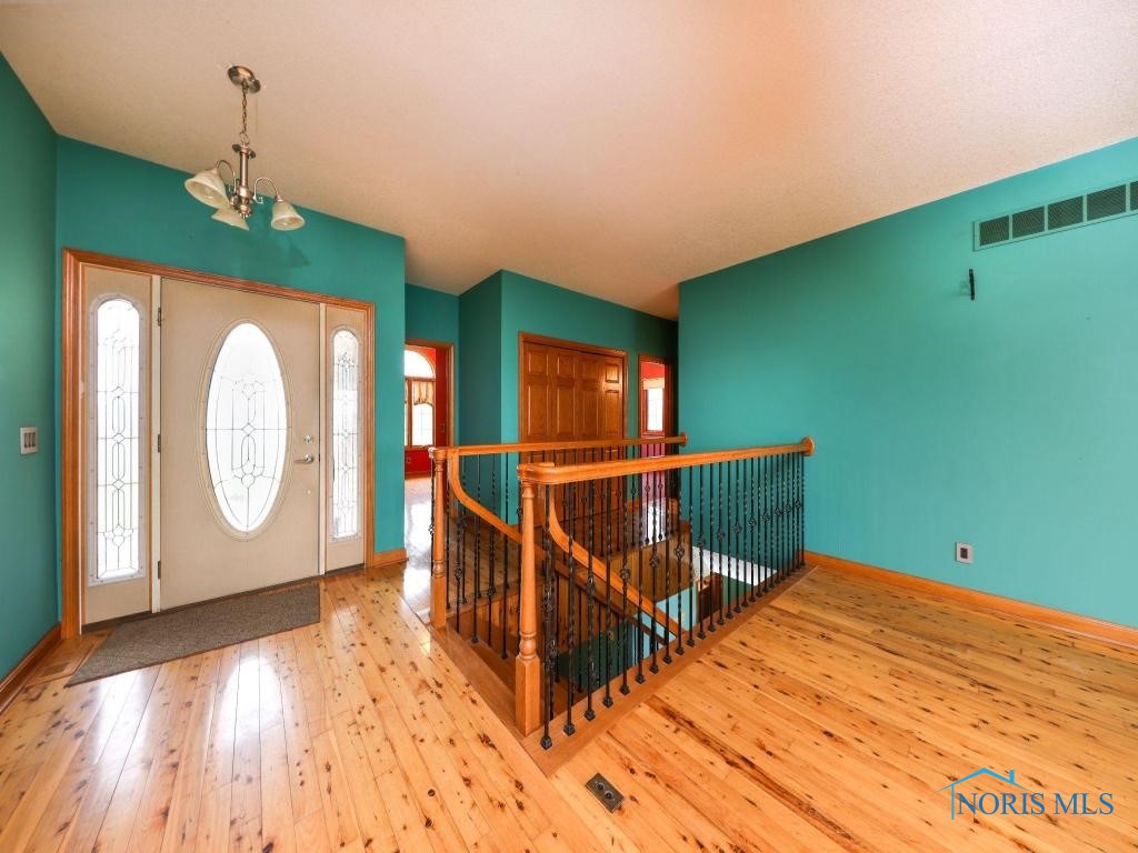 18875 County Road 12, Rawson, Ohio image 10