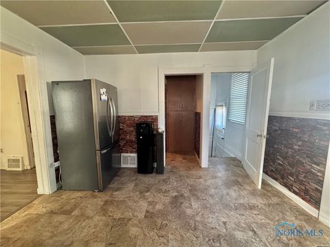 Tiny photo for 358 Burger Street, Toledo, OH 43605 (MLS # 6136931)