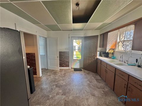 Tiny photo for 358 Burger Street, Toledo, OH 43605 (MLS # 6136931)