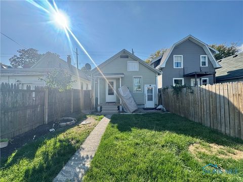 Tiny photo for 358 Burger Street, Toledo, OH 43605 (MLS # 6136931)