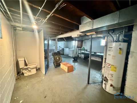 Tiny photo for 358 Burger Street, Toledo, OH 43605 (MLS # 6136931)