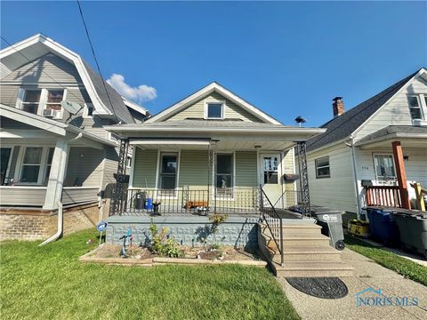 Photo of 358 Burger Street, Toledo, OH 43605 (MLS # 6136931)
