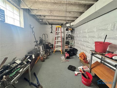 Tiny photo for 358 Burger Street, Toledo, OH 43605 (MLS # 6136931)