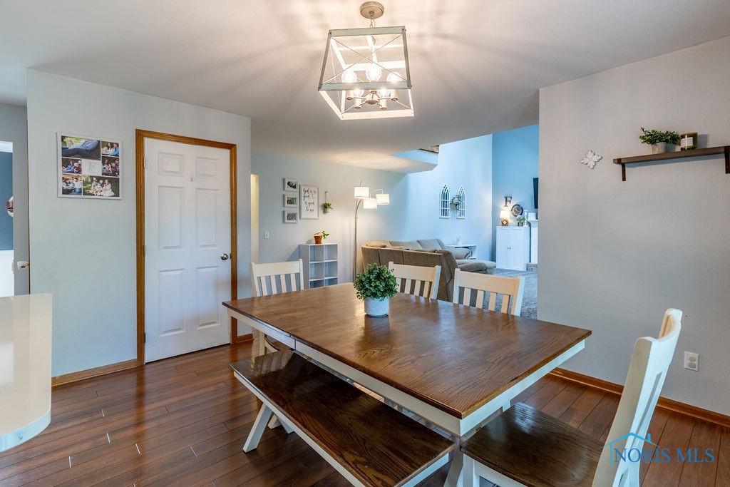 1310 Running Brook Drive, Perrysburg, Ohio image 13