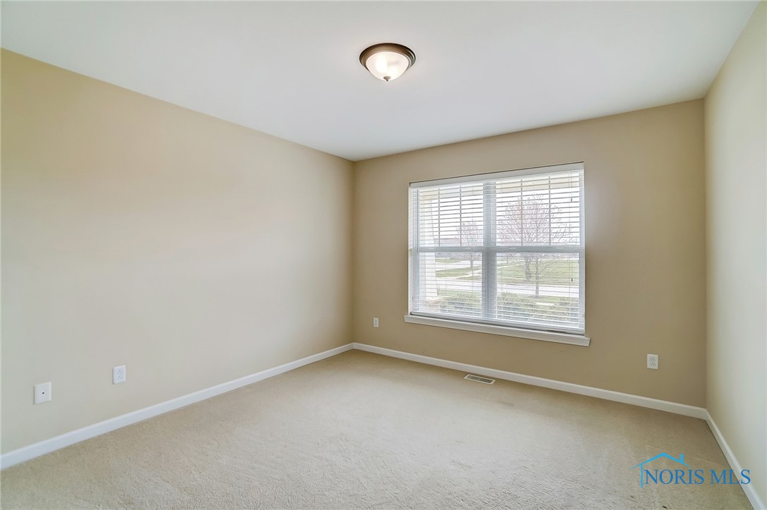 8971 N Park Lake Circle, Sylvania, Ohio image 33