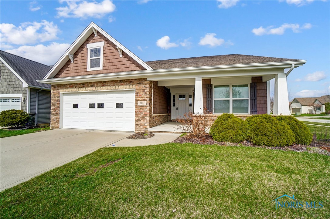 8971 N Park Lake Circle, Sylvania, Ohio image 3
