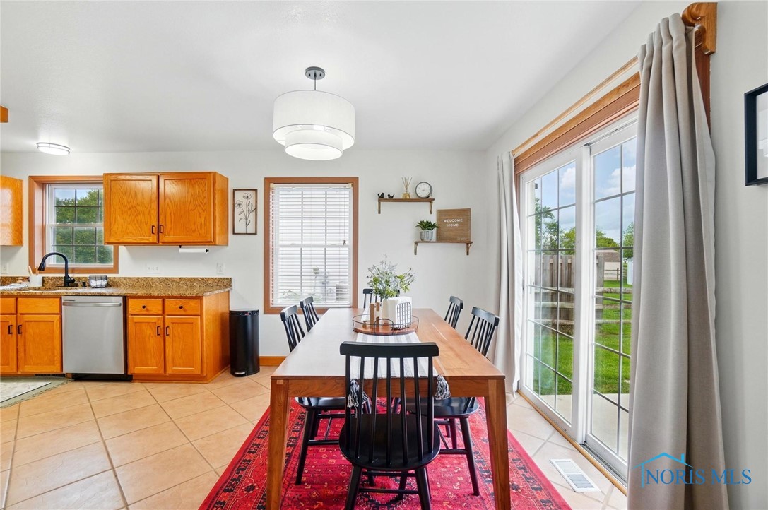 28178 Schriber Street, Walbridge, Ohio image 15