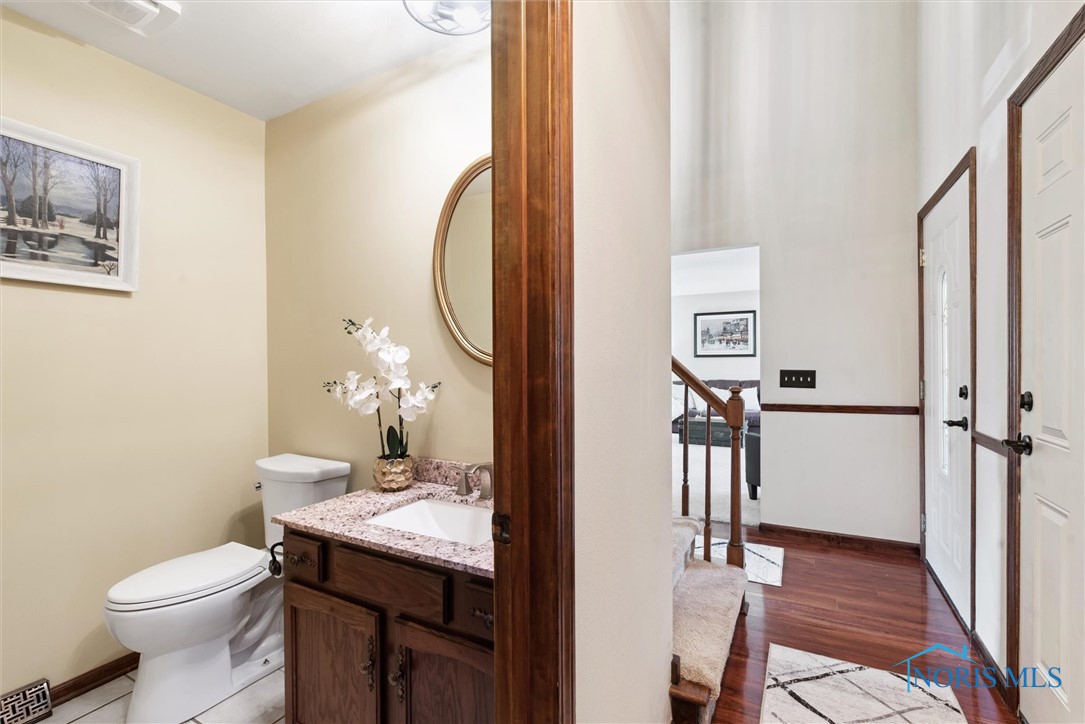 5910 Therfield Drive, Sylvania, Ohio image 23