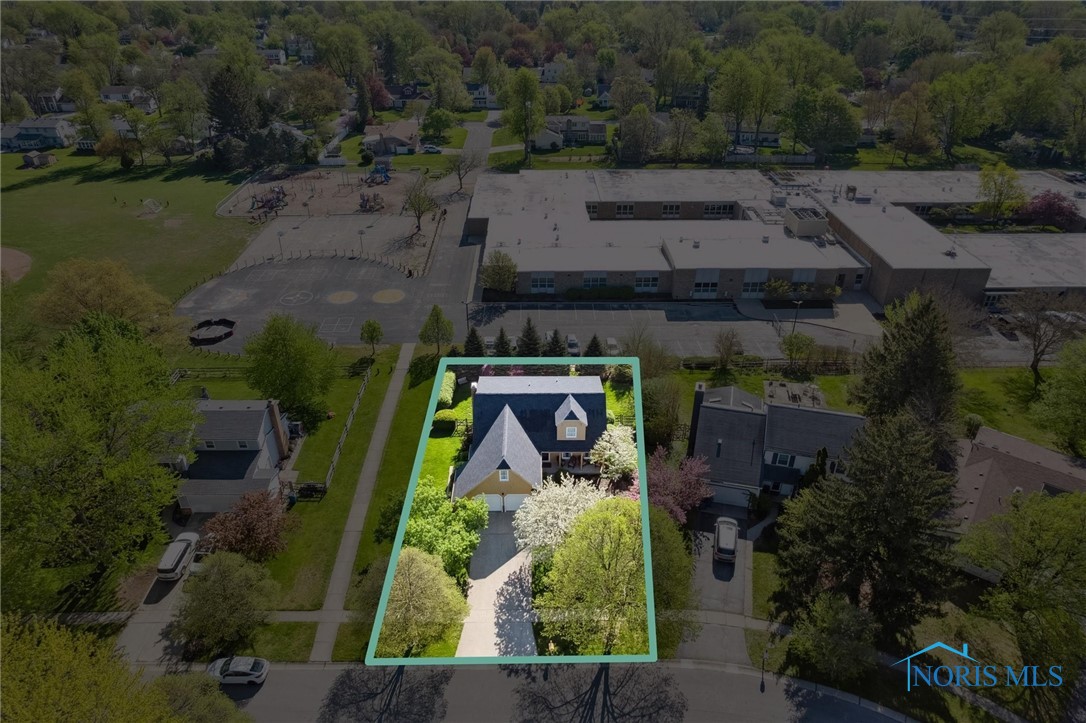5910 Therfield Drive, Sylvania, Ohio image 48