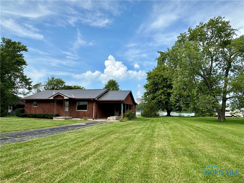 8109 Titus Road