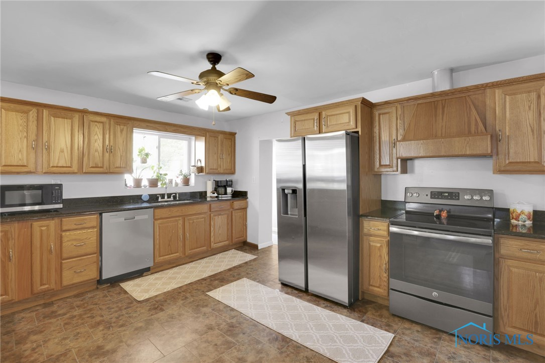3416 Zone Avenue, Toledo, Ohio image 12