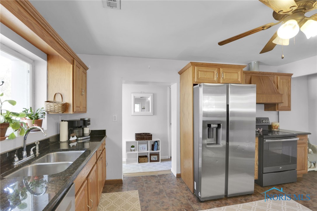 3416 Zone Avenue, Toledo, Ohio image 10