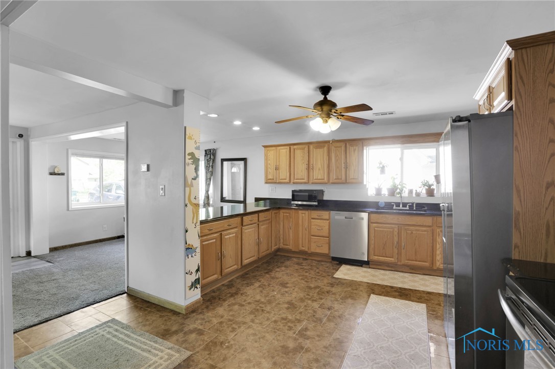 3416 Zone Avenue, Toledo, Ohio image 11