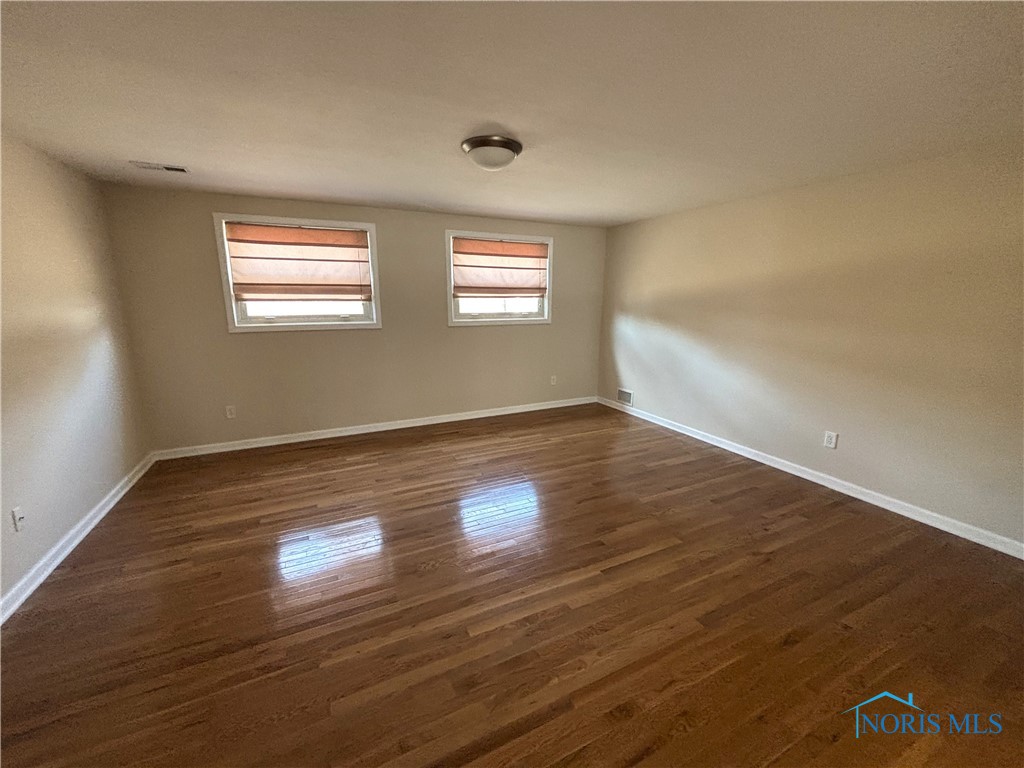 3027 W Lincolnshire Boulevard, Toledo, Ohio image 6