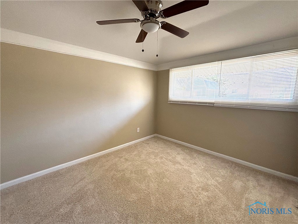 3027 W Lincolnshire Boulevard, Toledo, Ohio image 9