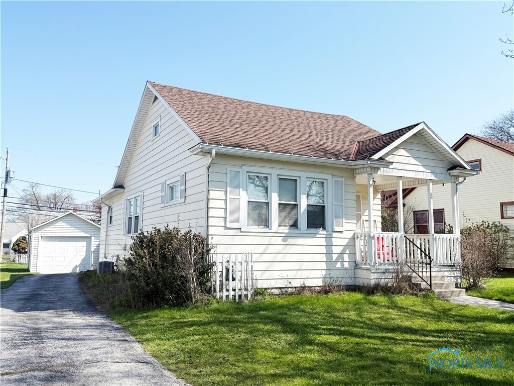 440 Union Court, Fostoria, Ohio image 2