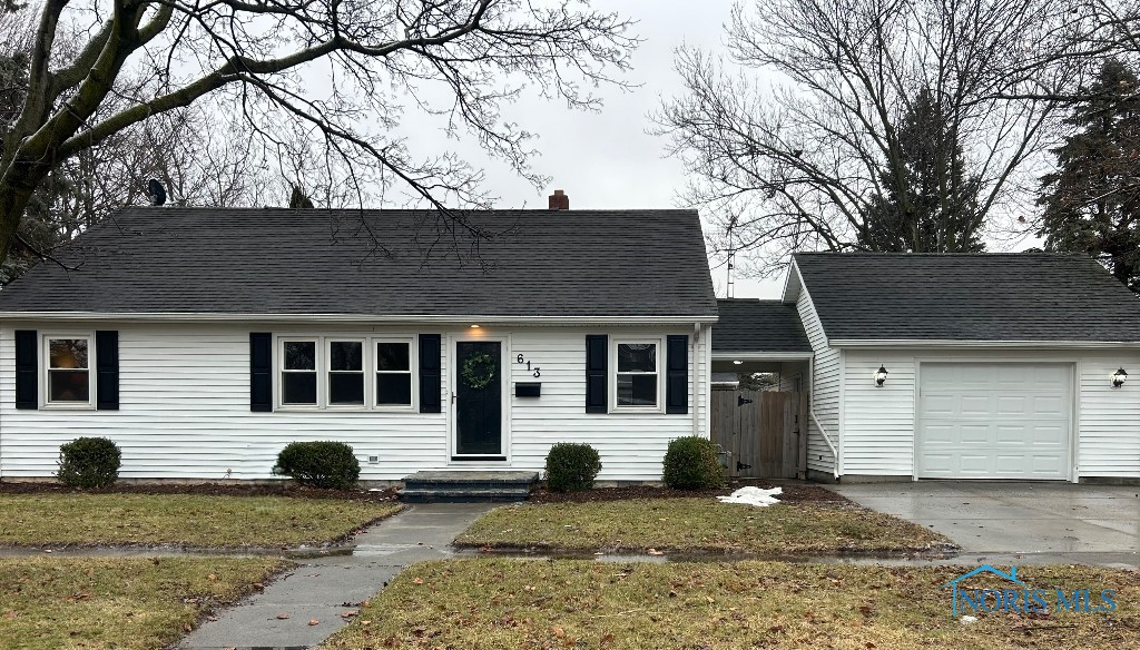 613 W Yeasting Street, Gibsonburg, Ohio image 5