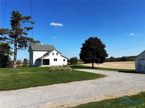 Photo of 14828 County Road 4, Edon, OH 43518 (MLS # 6136904)