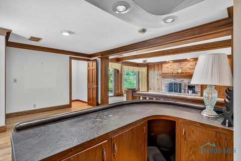 Tiny photo for 2408 Lambert Drive, Toledo, OH 43613 (MLS # 6137008)