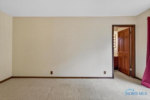 Tiny photo for 2408 Lambert Drive, Toledo, OH 43613 (MLS # 6137008)