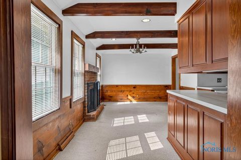 Tiny photo for 2408 Lambert Drive, Toledo, OH 43613 (MLS # 6137008)
