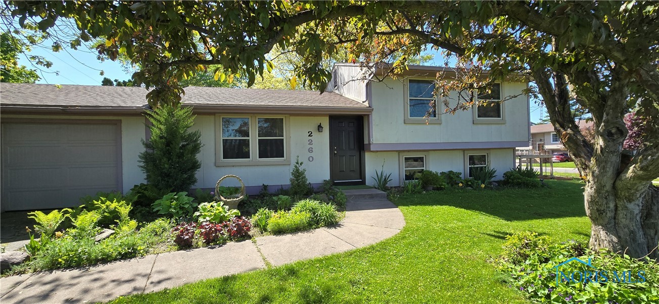 2260 Tracy Road, Northwood, Ohio image 1