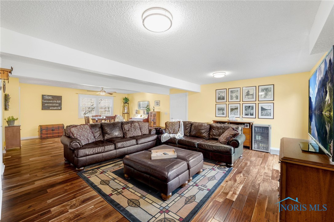 10132 Laplante Road, Monclova, Ohio image 10