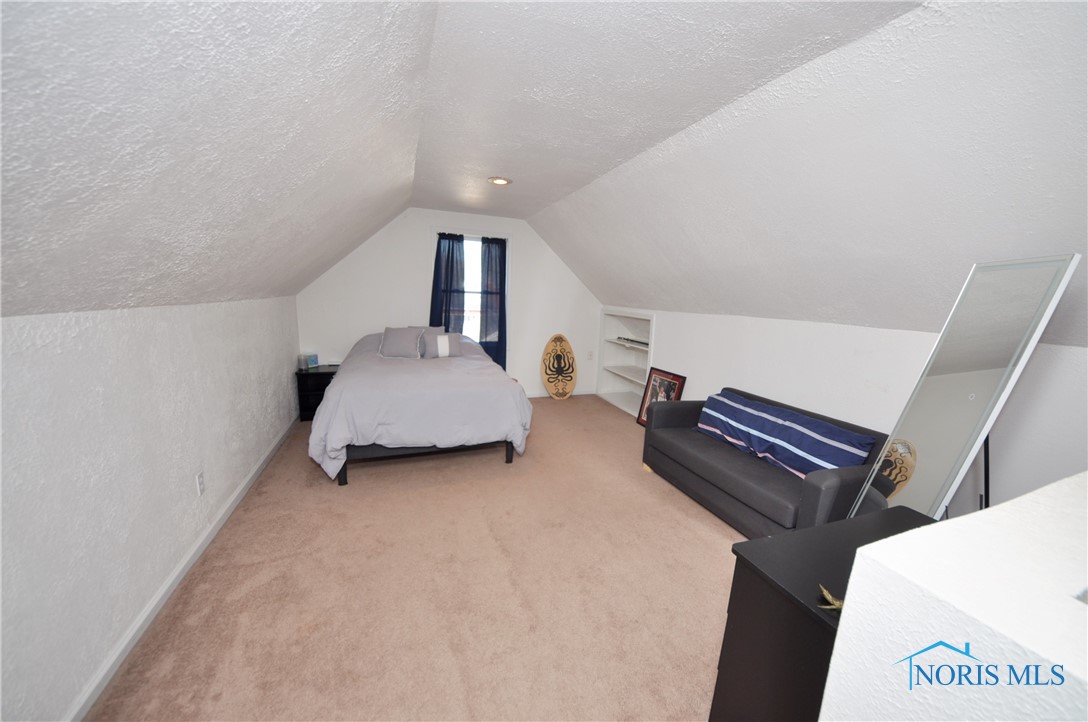 3643 Roanoke Road, Toledo, Ohio image 12