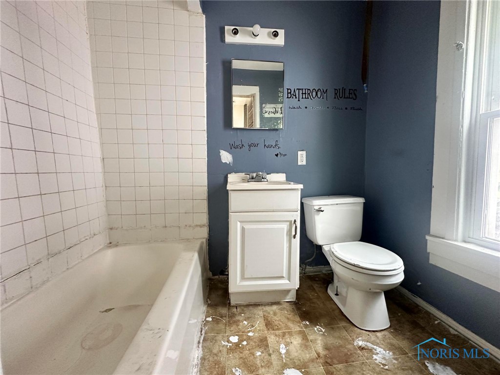678 Lorain Street, Toledo, Ohio image 15
